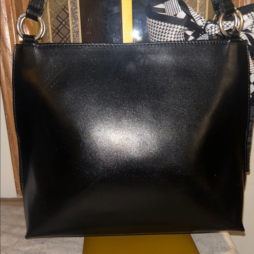 Furla Vintage Black Leather Bag - Picture 7 of 16